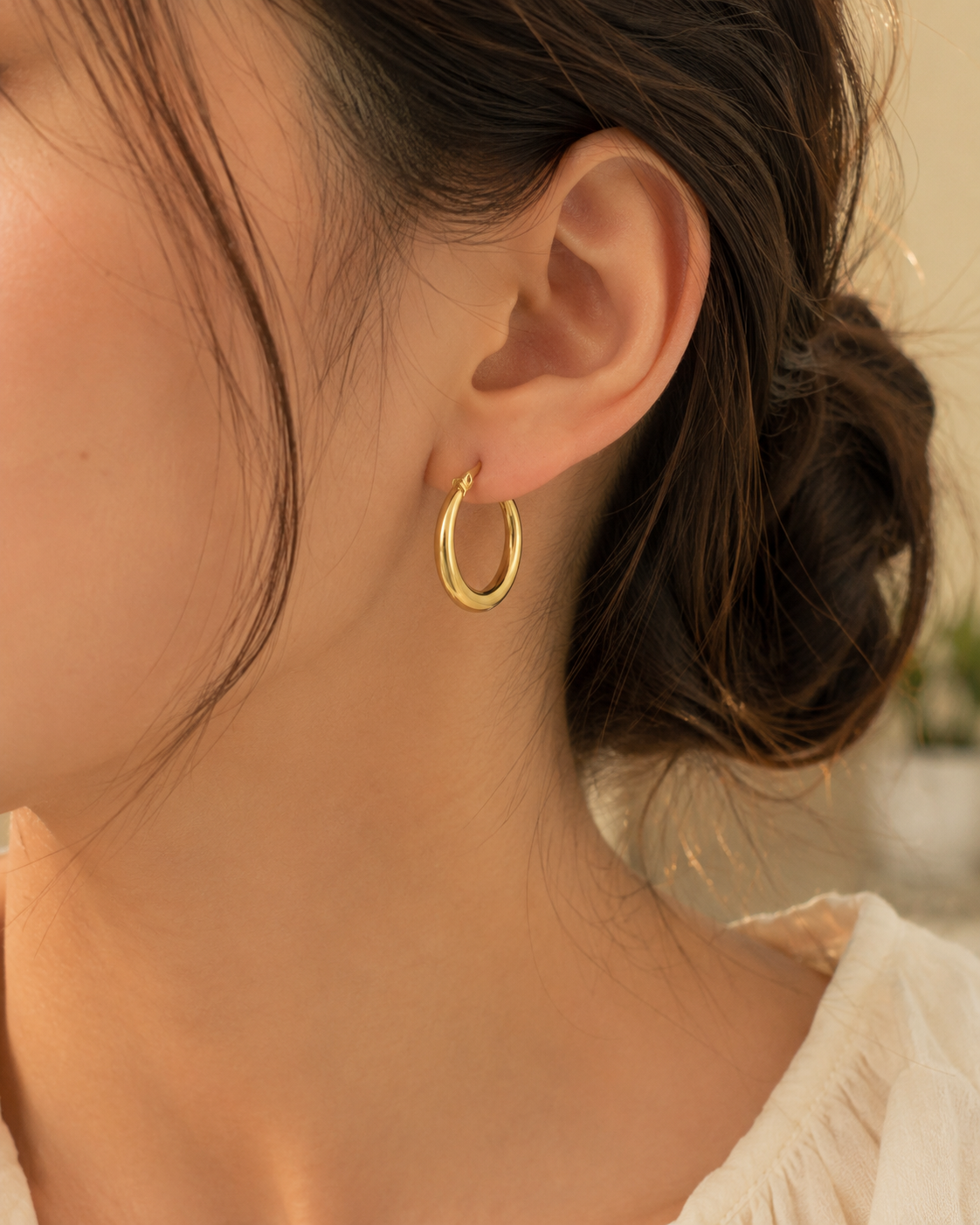 ✨ Classic Gold Hoop Earrings