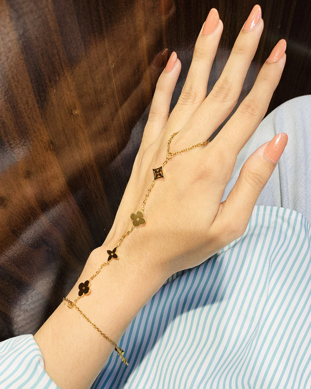 Golden Bloom Hand Chain