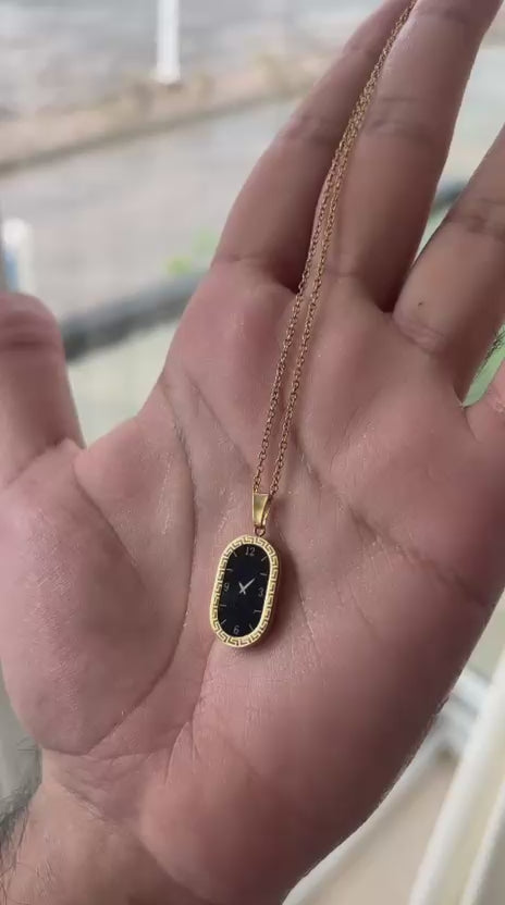 Elegant Watch Dial Pendant Necklace – Premium Gold Finish